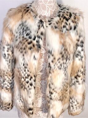 Betsey Johnson faux fur jacket leopard print